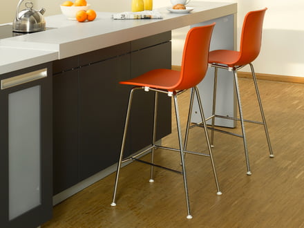 Den moderne barstol Hal fra Vitra