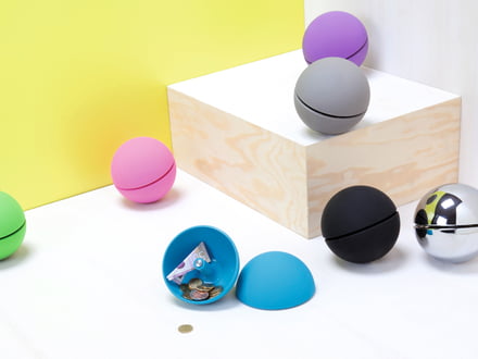 Authentics – Giro Money Box