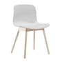 Hay - About A Chair AAC 12, sæbebehandlet eg / hvid 2. 0