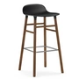 Normann Copenhagen - Form barstol 75 cm, træben valnød / sort