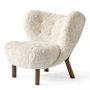 & Tradition - Little Petra VB1 Lounge Chair, Valnød / Fåreskind Moonlight