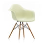 Vitra - Eames fiberglass armchair daw, askehonefarvet / eames pergament (filtpuder hvid)