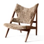 Audo - Knitting Chair, natur valnød / fåreskind Sahara