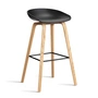 HAY - About A Stool AAS 32 H 85 cm, lakeret eg / sort stål / sort 2. (plastglider)