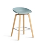 HAY - About A Stool AAS32 H 65 cm, lakeret eg / rustfrit stål / støvet blå 2. (plastglider)