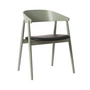 Andersen Furniture - AC2 stol, bøgegrøn RAL 7033 lakeret / PU-læder sort