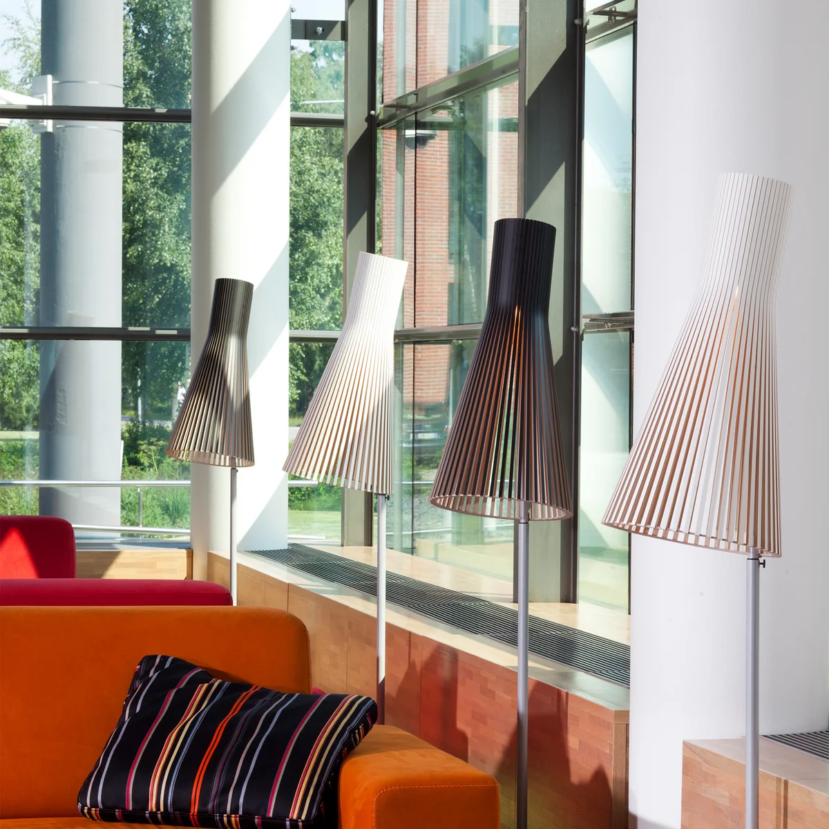 Secto 4210 gulvlampe fra Secto