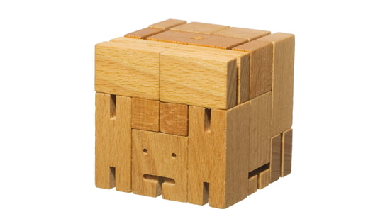 Cubebot - Firkant. Praktisk talt. godt