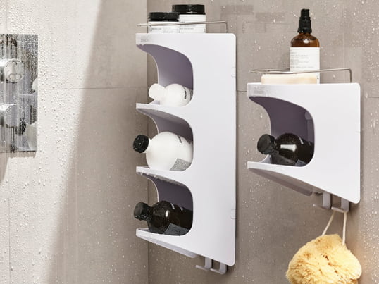 Hyldens kompakte, ret slanke design giver den perfekte mulighed for opbevaring af sæbe, shampooflasker og lignende. Den praktiske hængekrog er ideel til svampe og barbermaskiner.