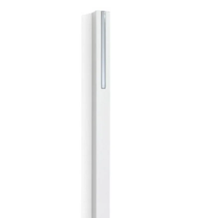 Line Wall garderobe fra Schönbuch i hvid