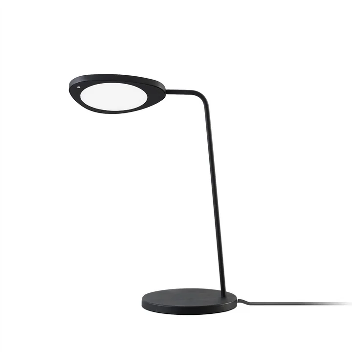 Leaf OLED bordlampe af Muuto i sort
