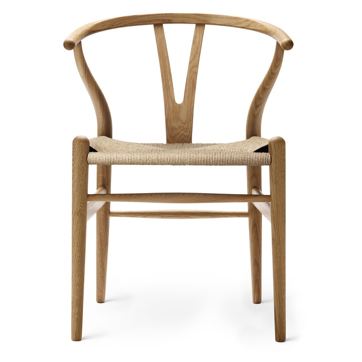 CH24 Wishbone Chair af Carl Hansen i olieret eg / naturlig vævning