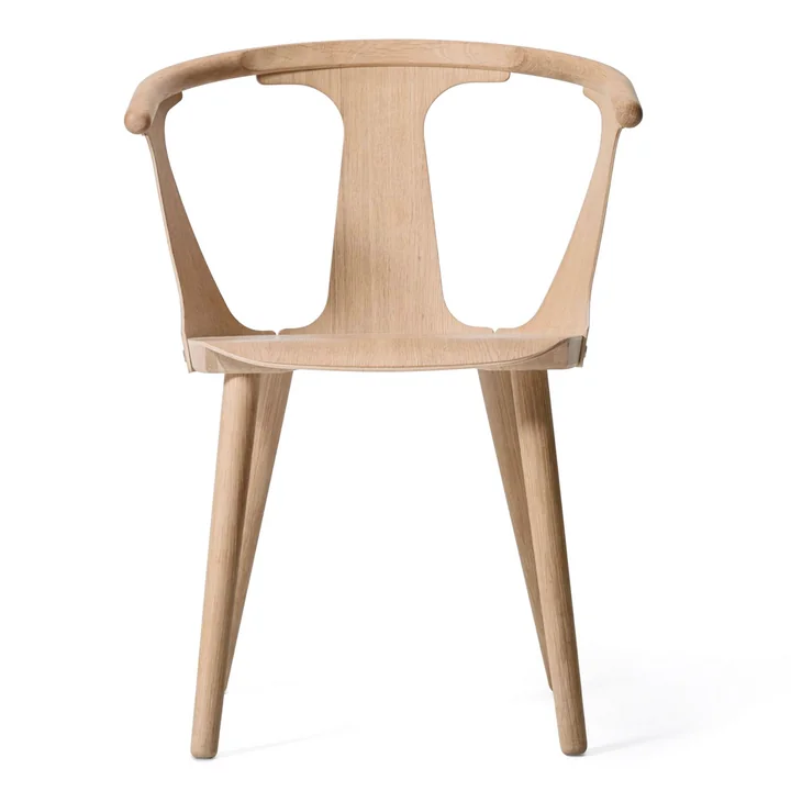 In Between Chair SK1 by & Tradition i hvidolieret eg
