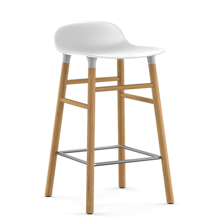 Form barstol 65 cm fra Normann Copenhagen i eg i hvid