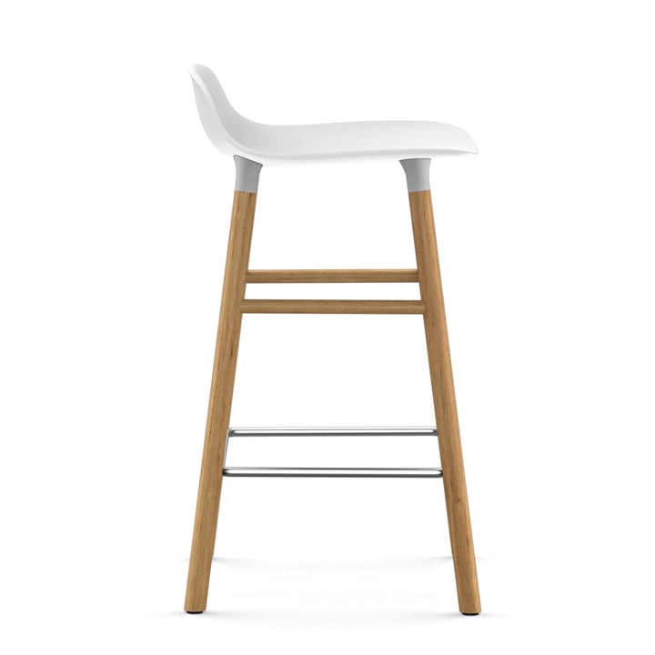 Form barstol 65 cm fra Normann Copenhagen i eg i hvid