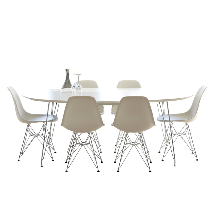 DK10 spisebord fra Andersen Furniture med stel af rustfrit stål