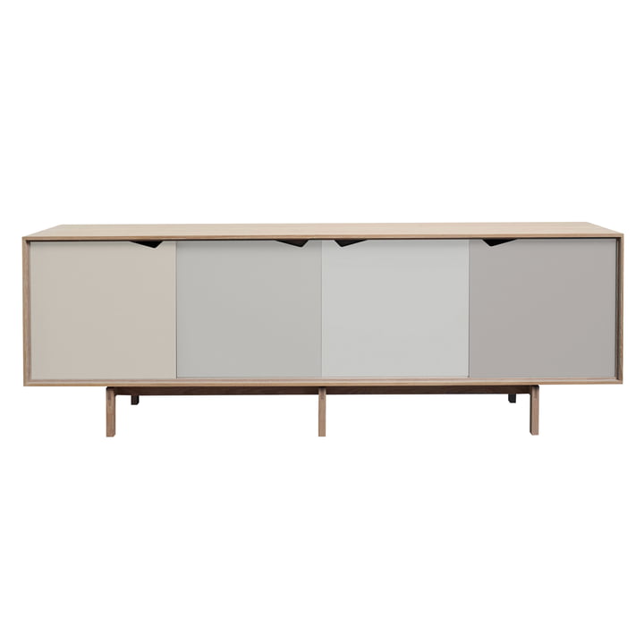 S1 Sideboard fra Andersen Furniture i sæbebehandlet eg (skind, jern, sølv, jerndøre)