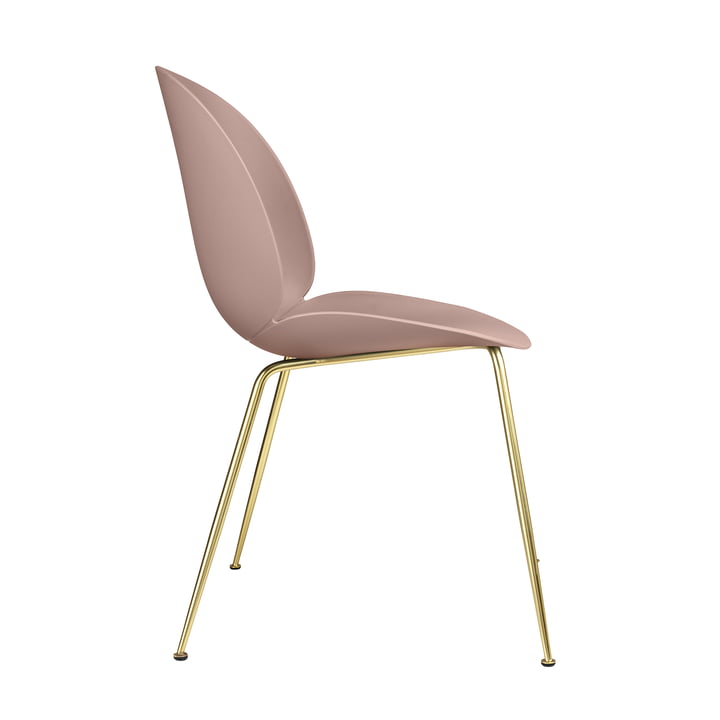 Beetle Dining Chair Conic Base fra Gubi i messing/sød pink