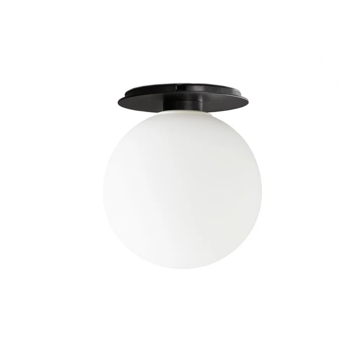 TR væg- og loftlampe fra Audo i sort / lyskilde mat opal
