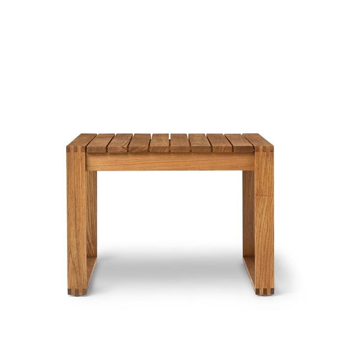 BK16 sidebord 69 x 66 cm af Carl Hansen olieret i teak