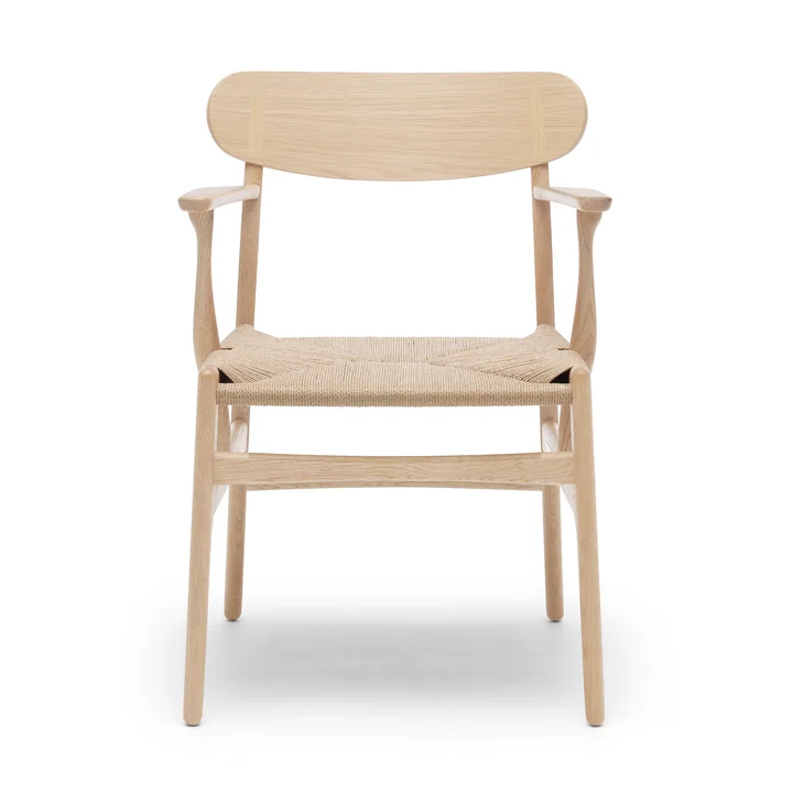 CH26 af Carl Hansen i sæbebehandlet eg / natur
