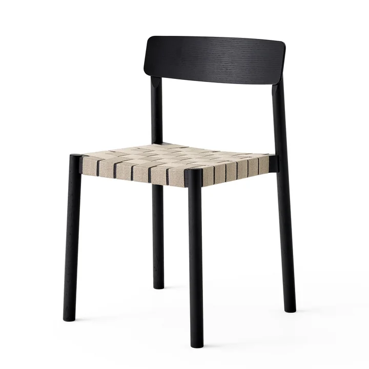 Betty TK1 stol i sort / natur fra & Tradition