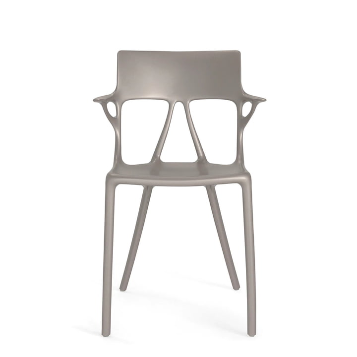 AI-stol af Kartell i grå metallic