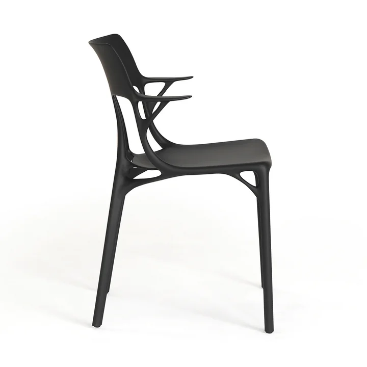 AI-stol af Kartell i sort