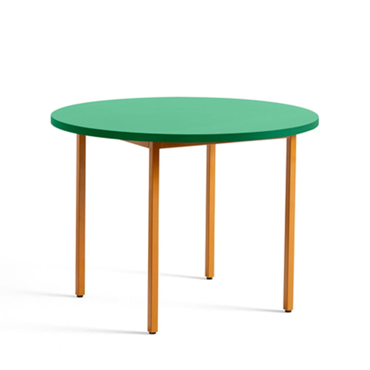 Two-Colour spisebord Ø 105 cm fra Hay i et rundt design i farven mint / okker