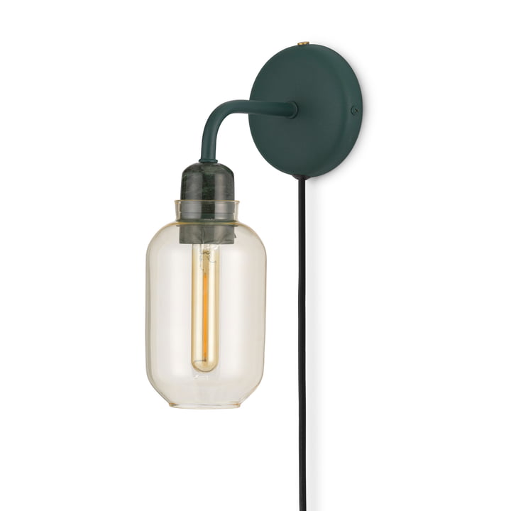 Amp væglampe fra Normann Copenhagen i guld / grøn