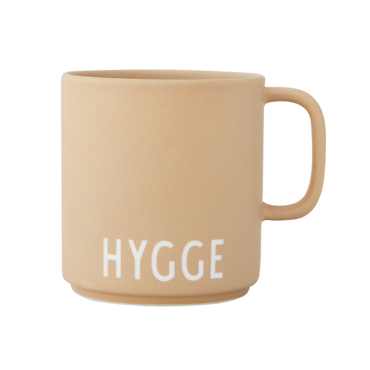 AJ Favourite porcelænskrus med hank fra Design Letters i Hygge /beige