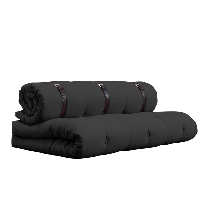 Buckle Up Sofa 140 x 200 cm fra Karup Design i mørkegrå