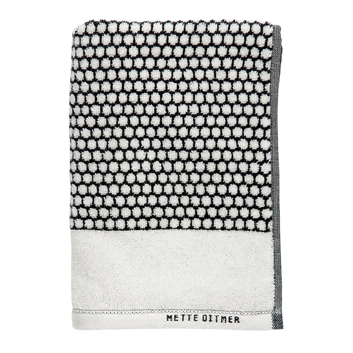 Grid badehåndklæde 70 x 140 cm af Mette Ditmer i sort / off-white
