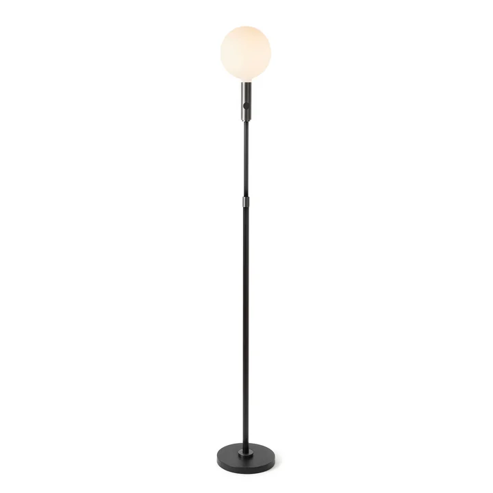 Poise LED gulvlampe fra Tala i grafit