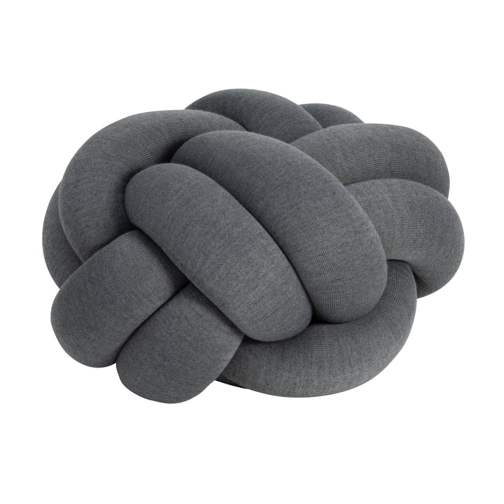 Knot Cushion Medium fra Design House Stockholm i grå