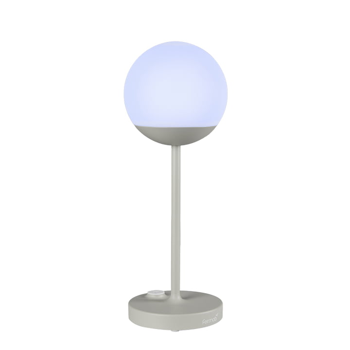 Mooon! Genopladeligt LED-lys fra Fermob i farven lergrå