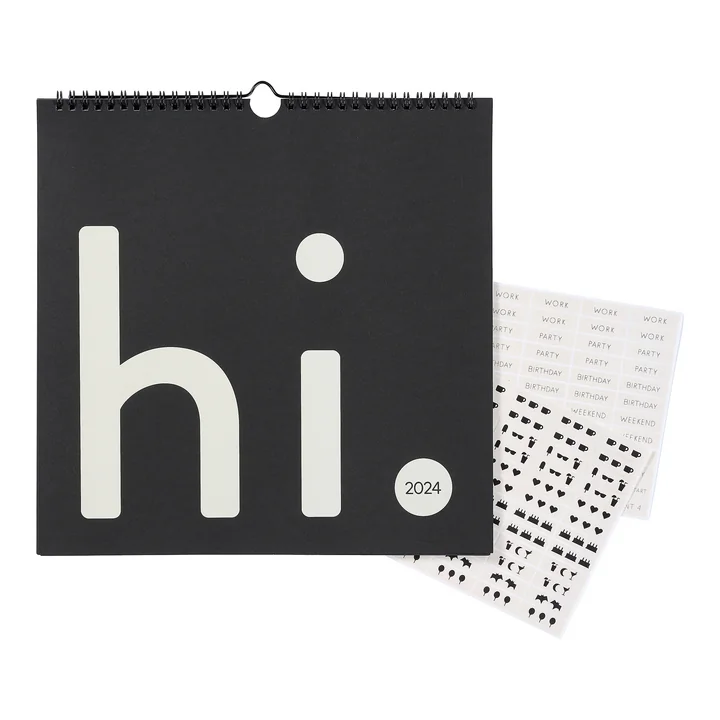 Design-Letters-Wall-Calendar-2024-lys-grå-sort-fri-2