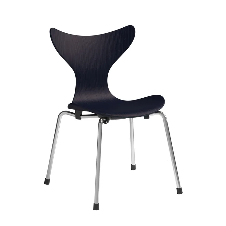 Lily børnestol fra Fritz Hansen i midnight blue /krom
