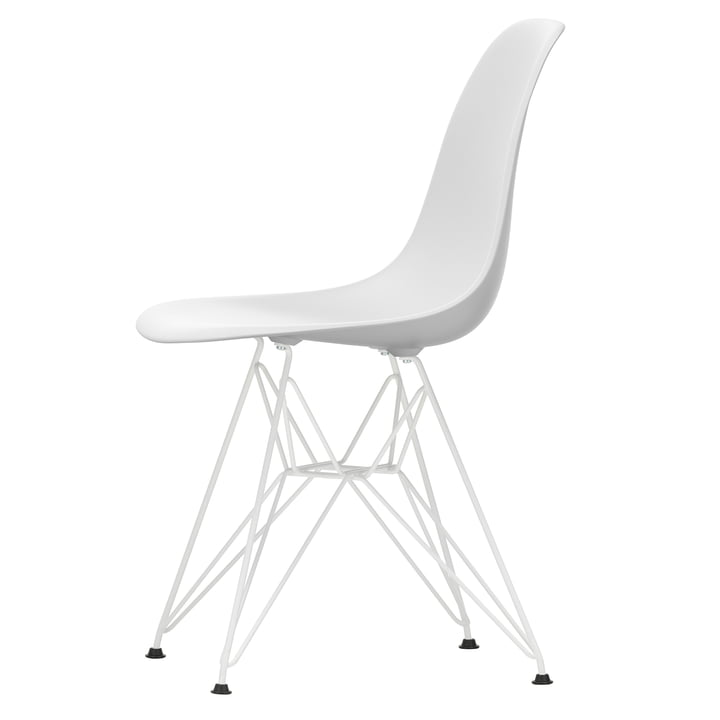 Eames Plastic Side Chair fra Vitra