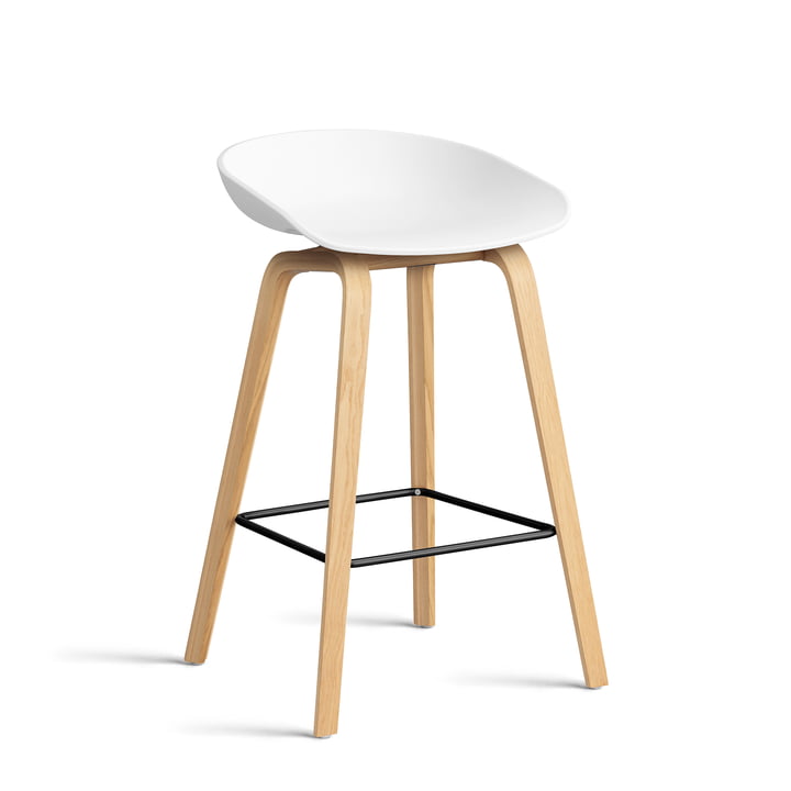 Hay - About A Stool AAS 32 H 75 cm, lakeret eg / sort stål / hvid 2. 0