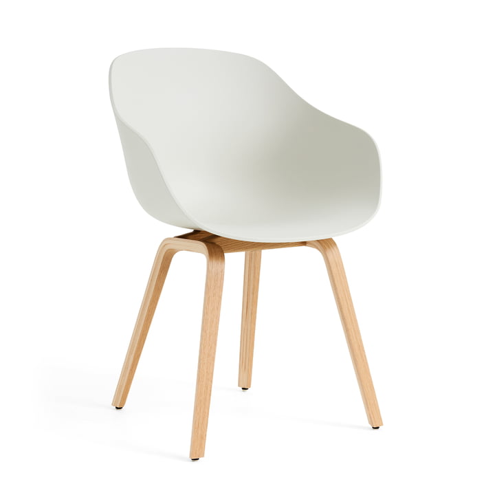 Hay - About a Chair AAC 222, lakeret eg / melange creme 2. 0