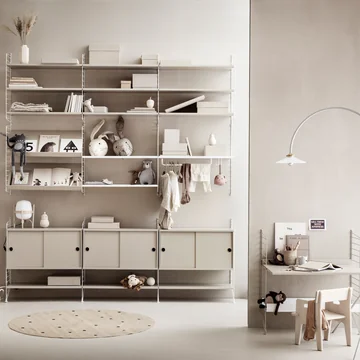reolsystem fra String i beige
