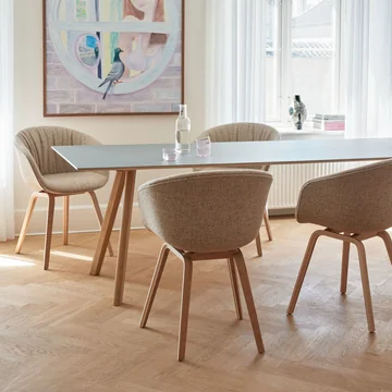 About A Chair AAC 23 Soft fra HAY i matlakeret eg / fuldt polstret Bolgheri LGG60