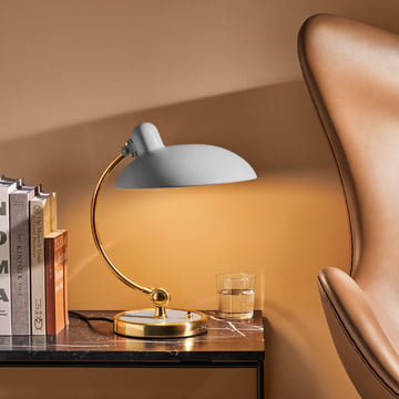 Luksuriøs bordlampe i Bauhaus stil