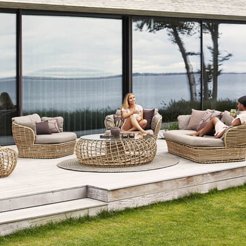 Basket Outdoor sofaer og lænestole fra Cane-line på terrassen