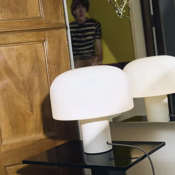 Flos - Bellhop Glas bordlampe