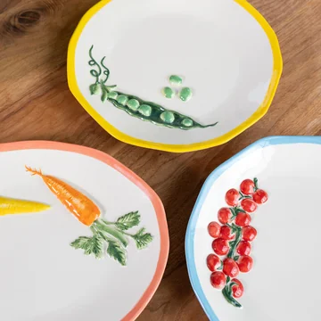 & klevering - Pisello, Pomodoro og Carota tallerken
