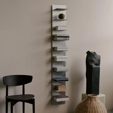 Ferm Living – Lager Tall vægreol, 25 x 170 cm, aluminium