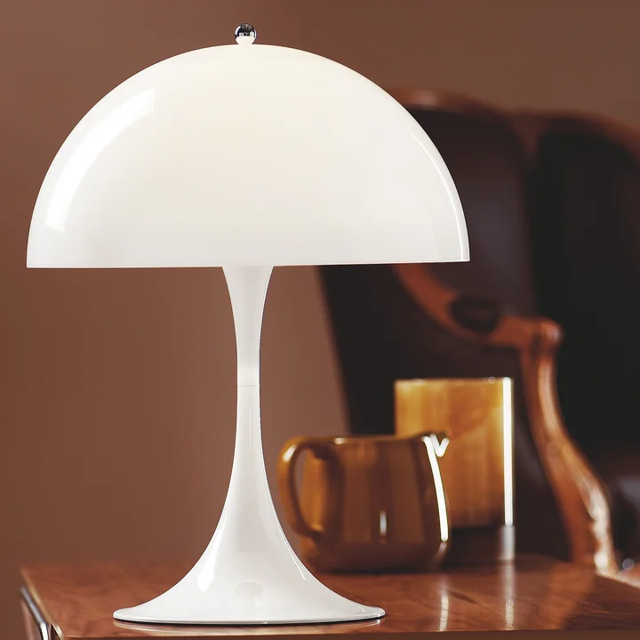 Panthella bordlampe af Louis Poulsen
