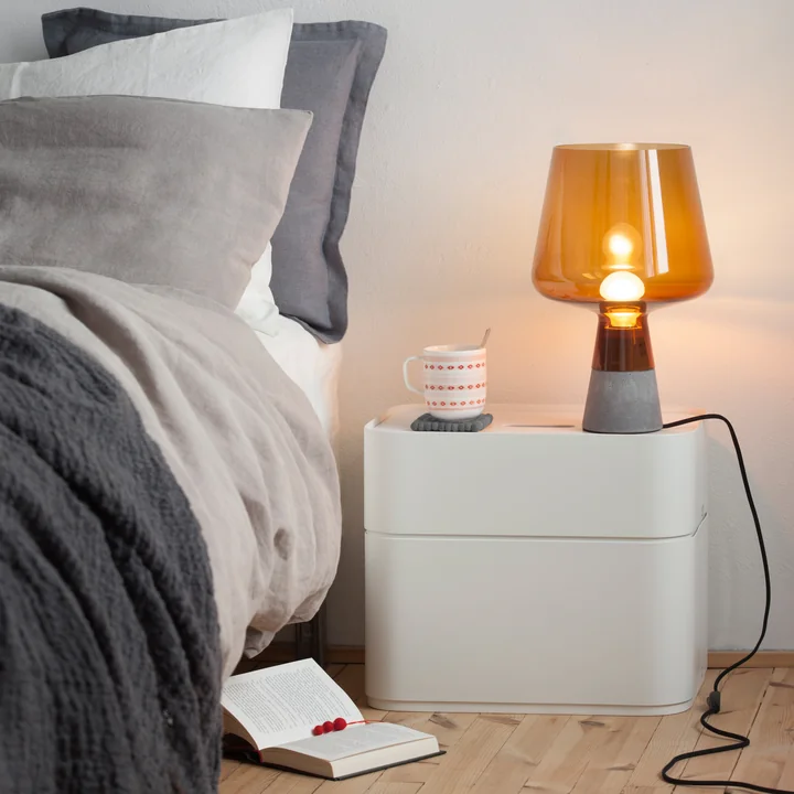 Sarjaton krus og Leimu lampe fra Iittala